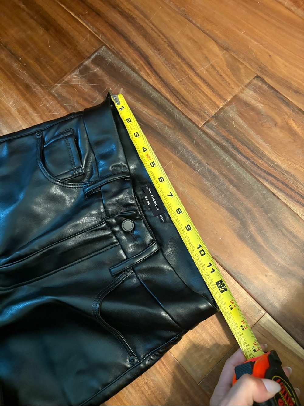 Good American Better Than Leather Faux Leather Straight Pants Black Size 6 0904 - Picture 7 of 9
